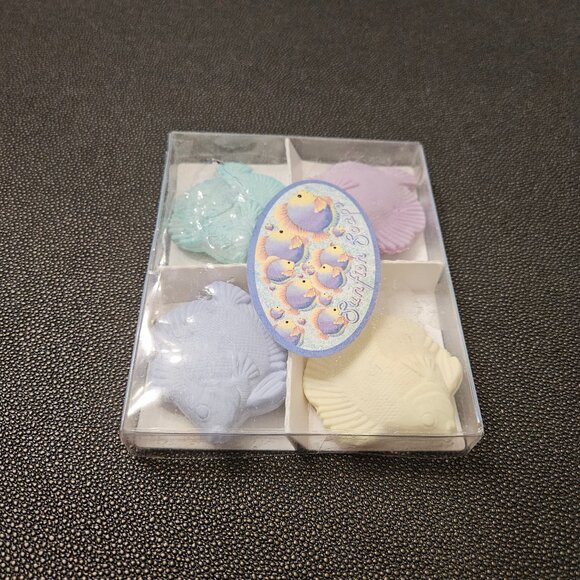 BRAND NEW SET OF FOUR SUNFISH-SHAPED SOAPS - Picture 3 of 6